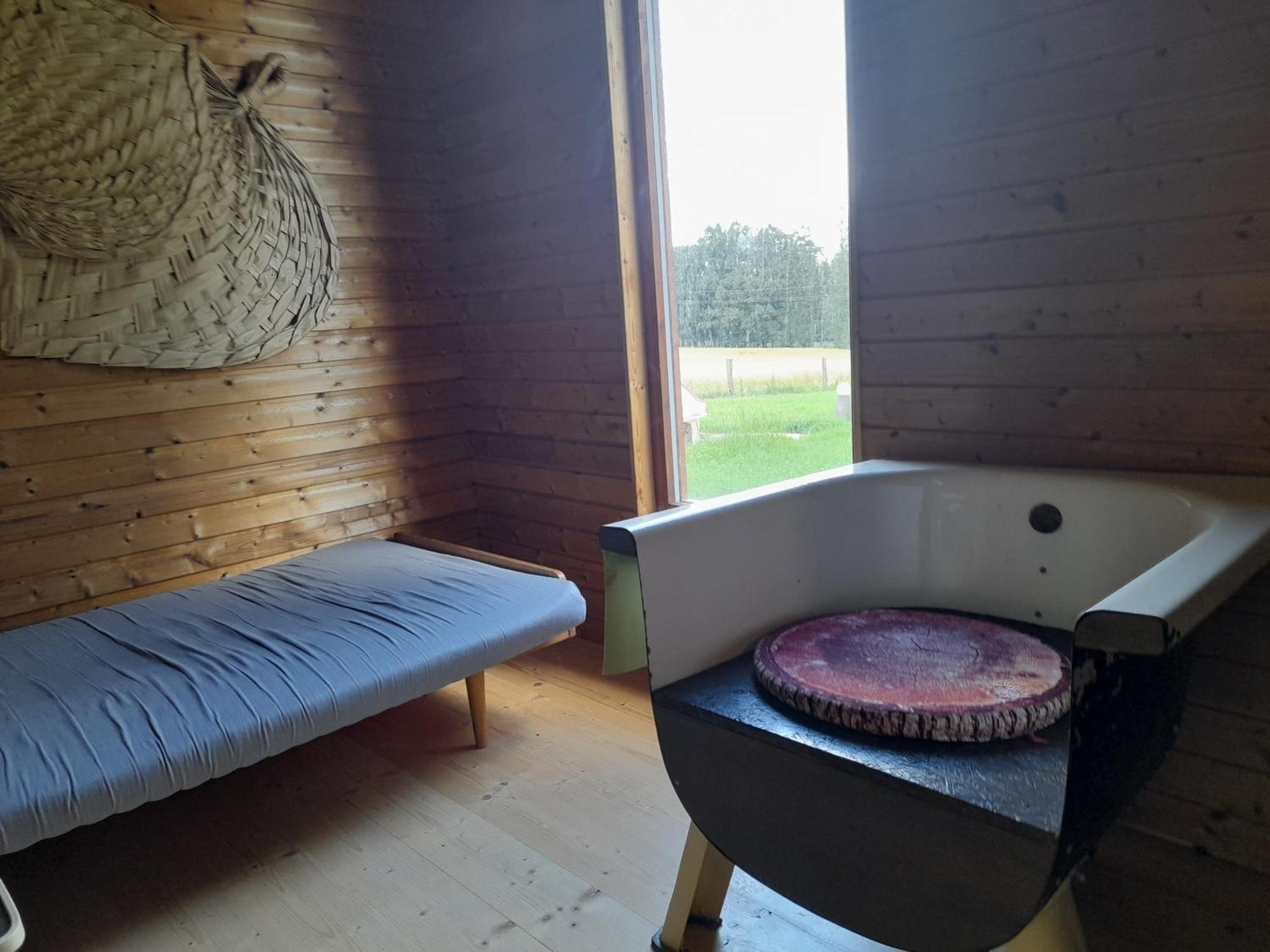Luxury tent Glamping Na Samote U Lesa *